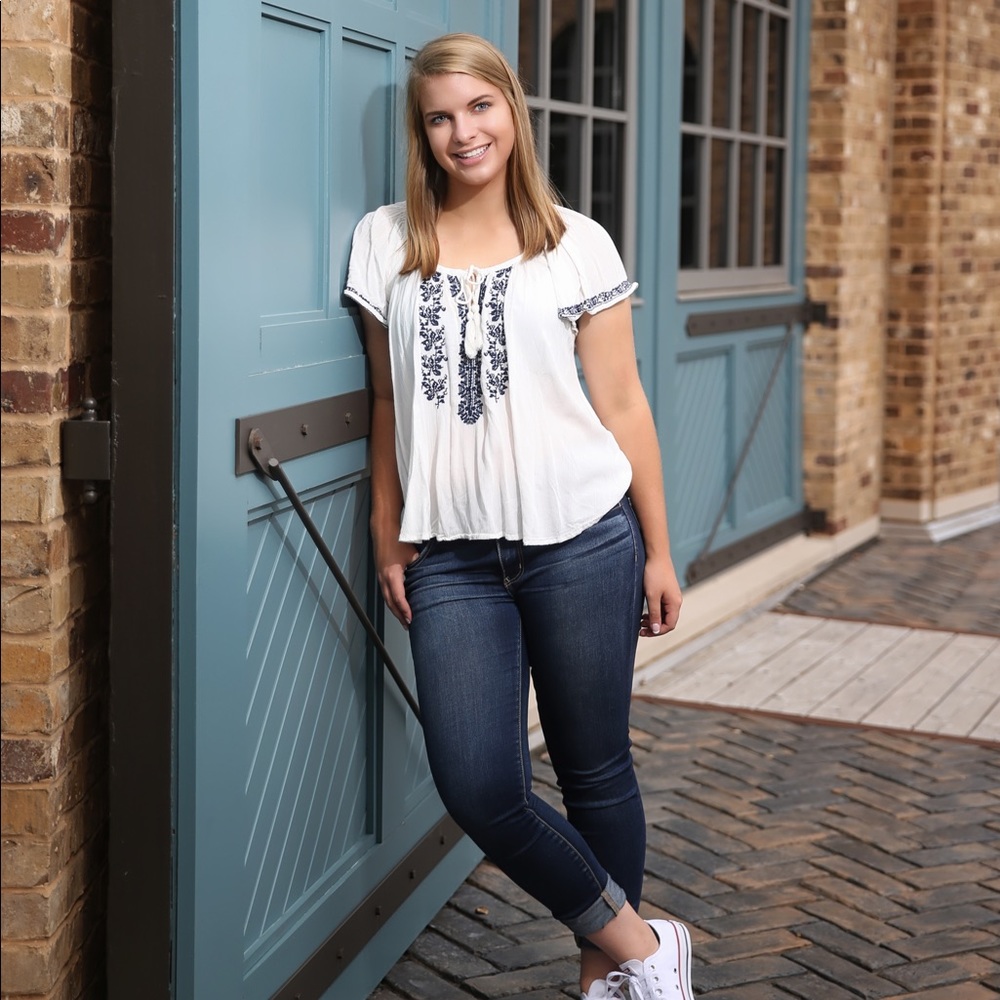 Meet your Posher, Kallie